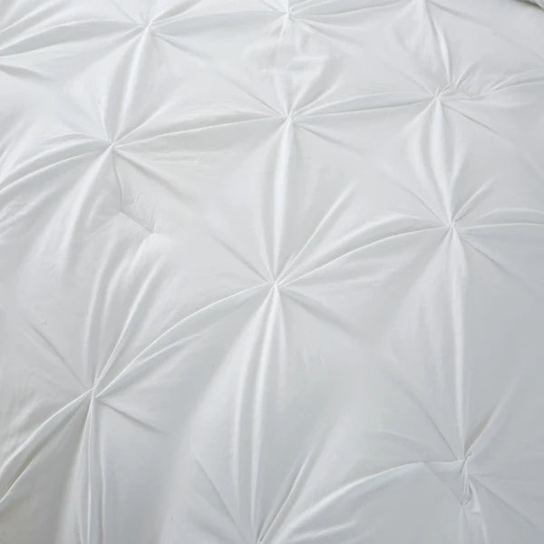 Elegant 3-Piece King Size Comforter Set w/Pinch Pleat Detailing
