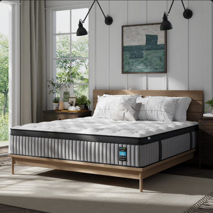 Testimonial on the comfort of BedStory 14-Inch Luxury Hybrid Mattress, an exceptional hybrid mattress for cooling.