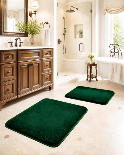 Elevated view of the 2-Piece Dark Green Microfiber Bath Rug Set highlighting its rich forest green color.