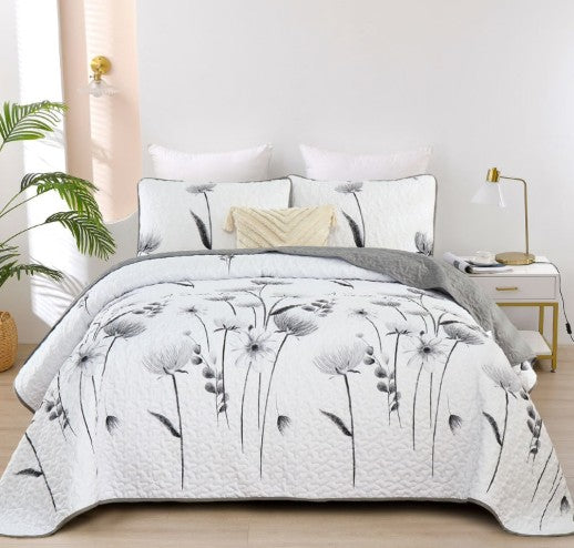 3-Piece Queen Floral Quilt Set, Lightweight Reversible Farmhouse Coverlet with 2 Pillow Shams - soft microfiber queen floral quilt set