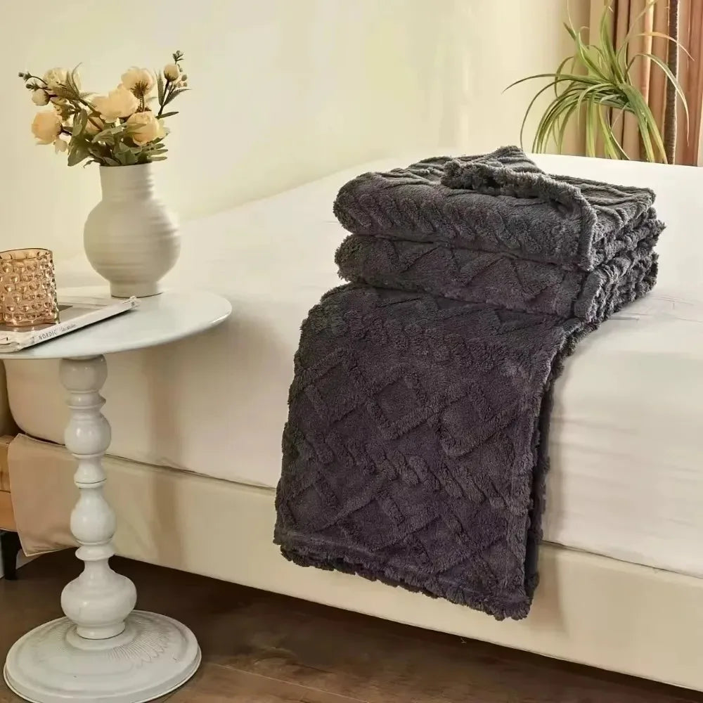 AEHOME Lamb Fleece Blanket - Anti-Pilling Fluffy Throw for Sofa and Bed - Gray/Pink, plush Lamb fleece blanket on a sofa