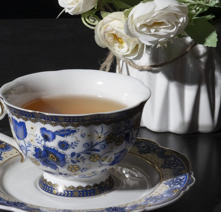 Stylish lidded presentation of a Vintage Bone China Tea Cup with tea.