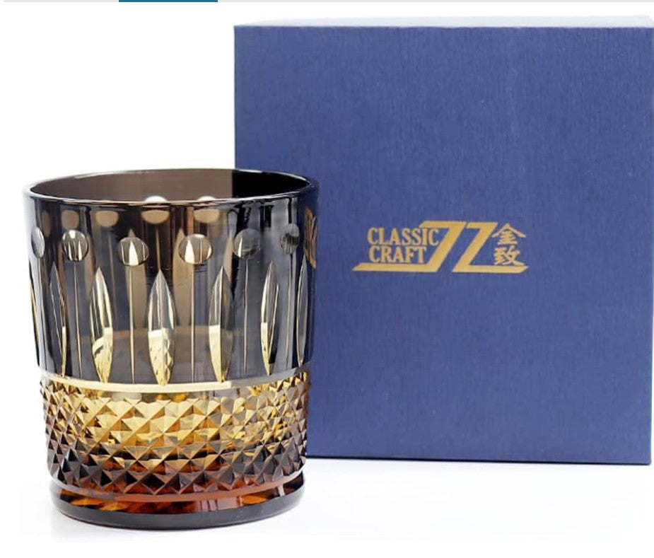 Luxury Premium Hand-Cut Whiskey Glass – Lead-Free Crystal Edo Kiriko Tumbler, emphasizing its intricate geometric patterns for ideal whiskey enjoyment.