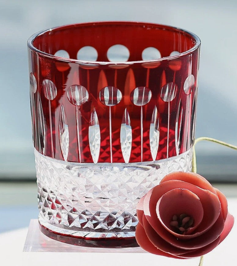 Chic Premium Hand-Cut Whiskey Glass – Lead-Free Crystal Edo Kiriko Tumbler, ideal for enhancing sophisticated home bar aesthetics.
