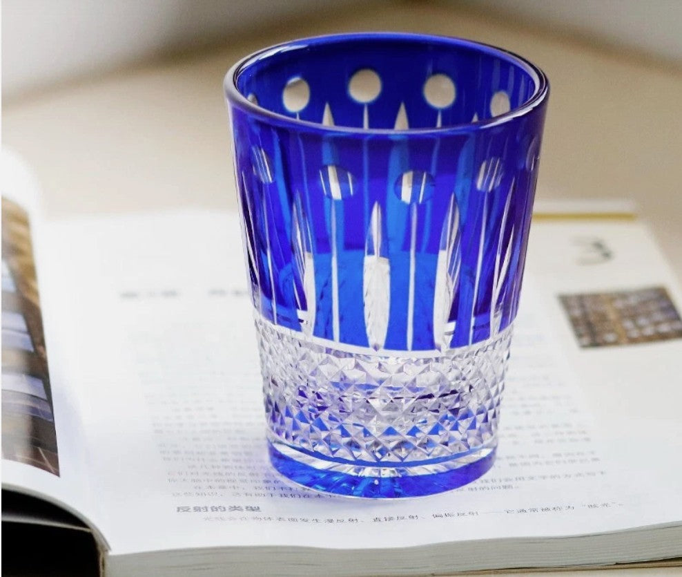 Stylish Premium Hand-Cut Whiskey Glass – Lead-Free Crystal Edo Kiriko Tumbler, ideal gift for those who appreciate fine spirits.