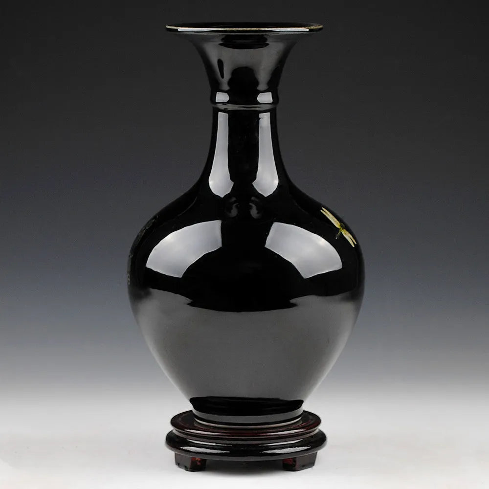 Various sizes of the Elegant Chinese-Style Black Ceramic Vase for versatile traditional chinese art home decoration.