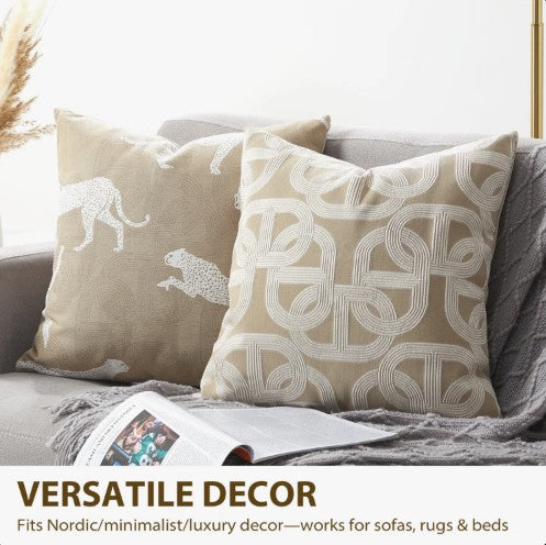 18x18 Latte Jacquard Throw Pillow Cover – Horseshoe Pattern Nordic Cushion Case for living room decor, jacquard pillow cover