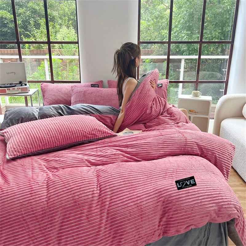 BowLift Corduroy Duvet Cover Set - Ribbed Velvet Plush with 2 Pillowcases, machine-washable corduroy duvet cover bedding