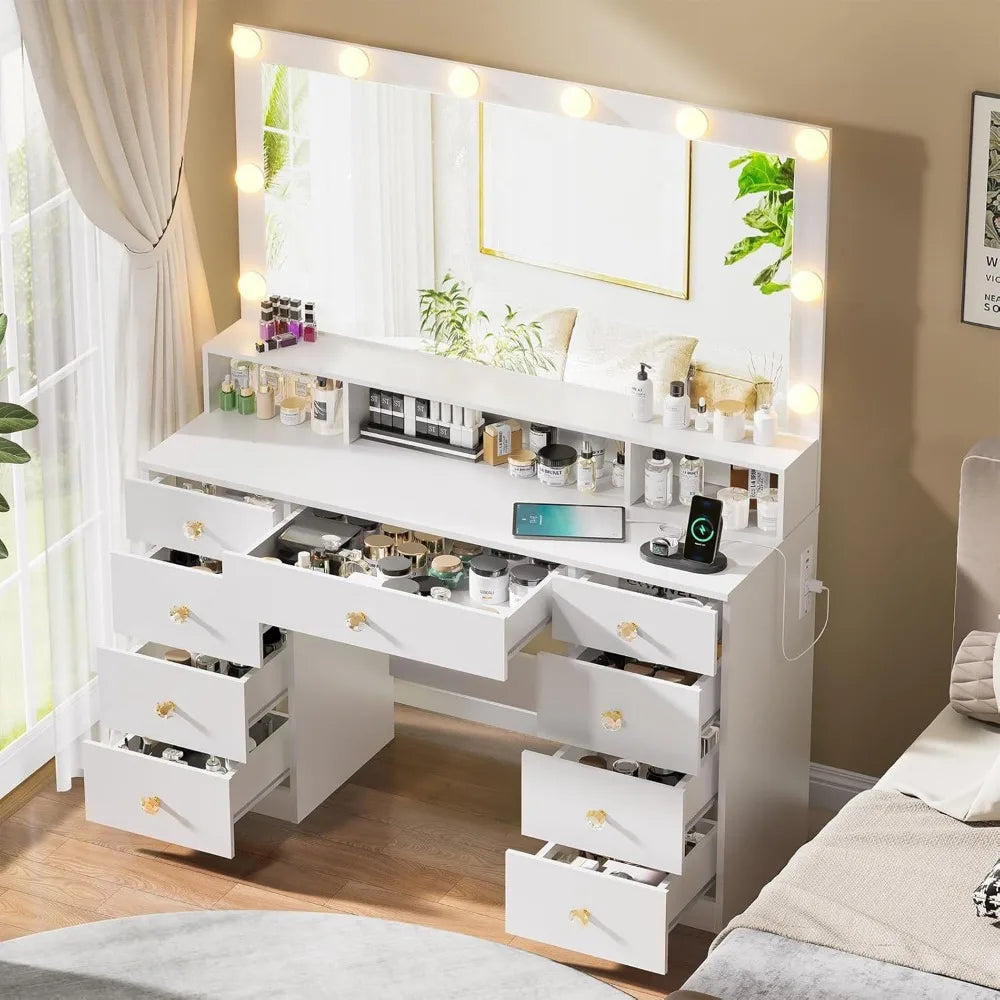 Large Makeup Vanity Desk w/Mirror and Lights