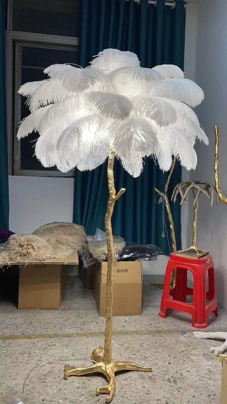Modern Nordic Ostrich Feather Luxury Floor/Table LED Lamp 