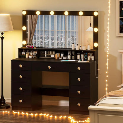 Large Makeup Vanity Desk w/Mirror and Lights