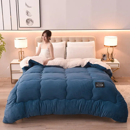 Extra Large Double-Sided Velvet Blanket spread out for an outdoor picnic, combining style and comfort.