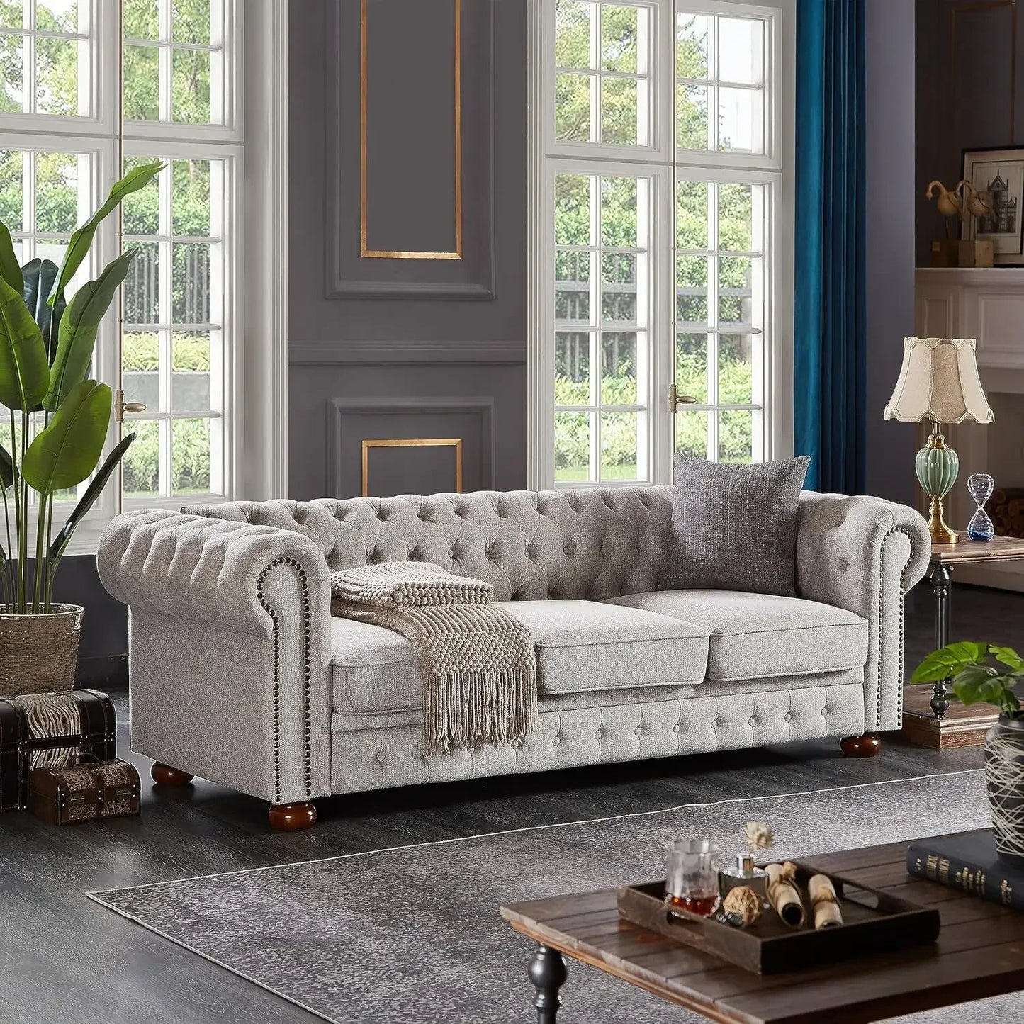 Classic & Luxurious 3-Seater Chesterfield Sofa w/Nailhead Trim