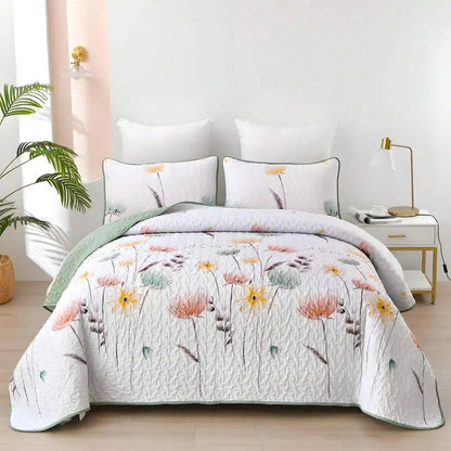 3-Piece Queen Floral Quilt Set, Lightweight Reversible Farmhouse Coverlet with 2 Pillow Shams - cozy reversible queen bedding
