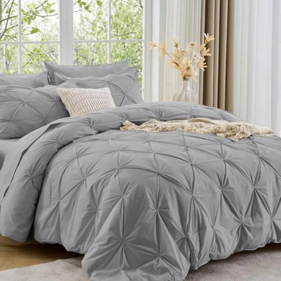 Enjoy effortless style with the Queen comforter set, complete with all necessary bedding accessories for a polished and cohesive bedroom design.