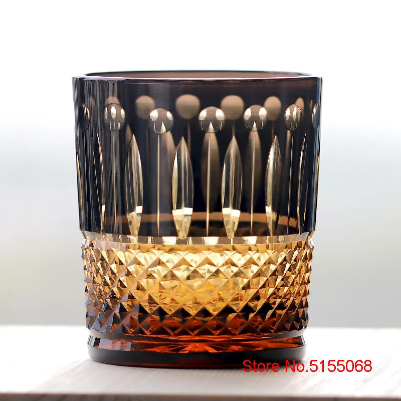 Stylish Premium Hand-Cut Whiskey Glass – Lead-Free Crystal Edo Kiriko Tumbler adorned with detailed diamond cuts, perfect for sipping bourbon in style.