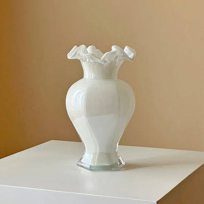 Final view of the Vintage 24Cm Opalescent Ruffled Edged Fenton Glass Vase capturing its unique design.