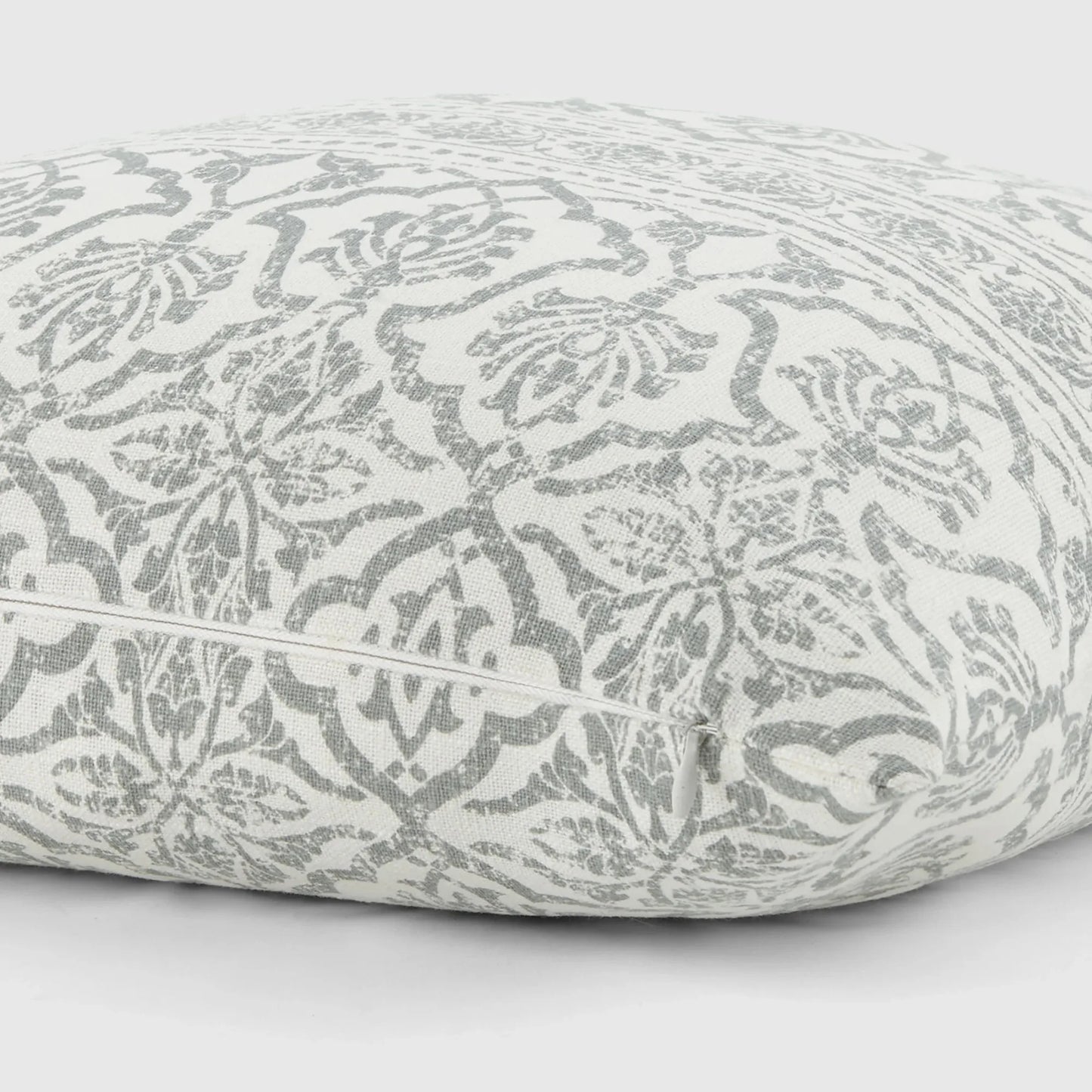 Elegant Decorative Throw Pillow in Artic Antique Floral Pattern