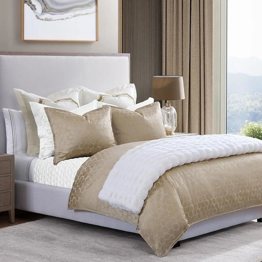 Modern Super Queen 3-Piece Metallic Jacquard Comforter Bedding Set
