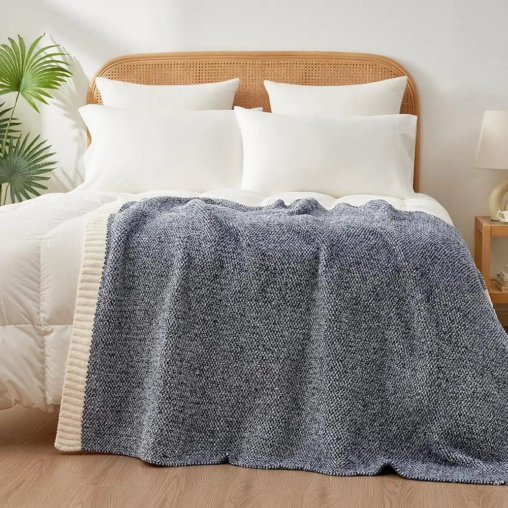 Super Soft & Lightweight Heather Navy Microfiber Throw Blanket