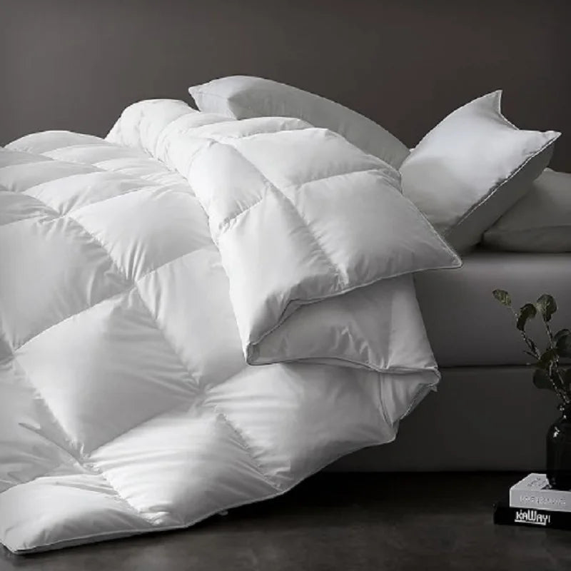 Luxurious King Size Fluffy Down Comforter