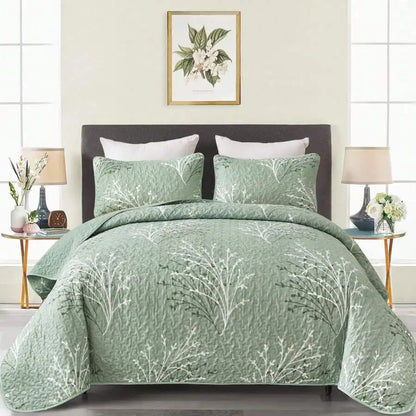 3-Piece Queen Floral Quilt Set, Lightweight Reversible Farmhouse Coverlet with 2 Pillow Shams - floral quilt and coordinating shams