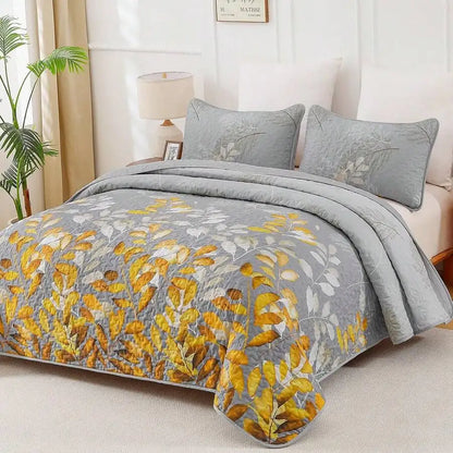 3-Piece Queen Floral Quilt Set, Lightweight Reversible Farmhouse Coverlet with 2 Pillow Shams - reversible microfiber quilt