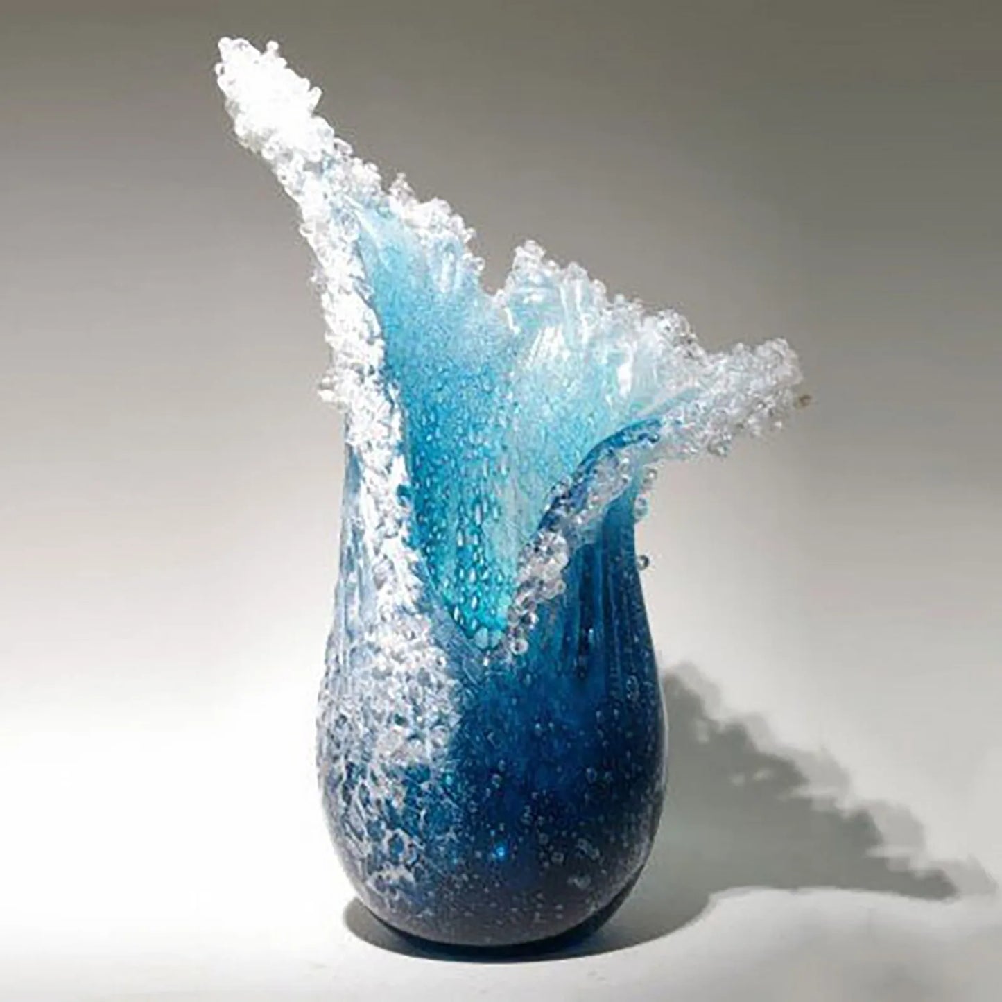 Modern &  Majestical Ocean Blue Sea Wave Resin Flower Vase