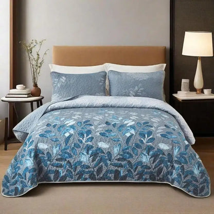 3-Piece Queen Floral Quilt Set, Lightweight Reversible Farmhouse Coverlet with 2 Pillow Shams - all-season lightweight bedding