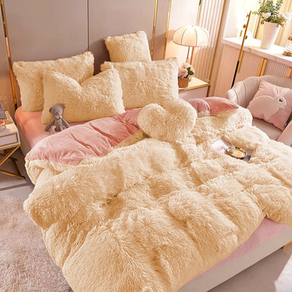 Close-up of the crystal velvet backing of the Faux Fur Duvet Cover, emphasizing its soft and plush texture.