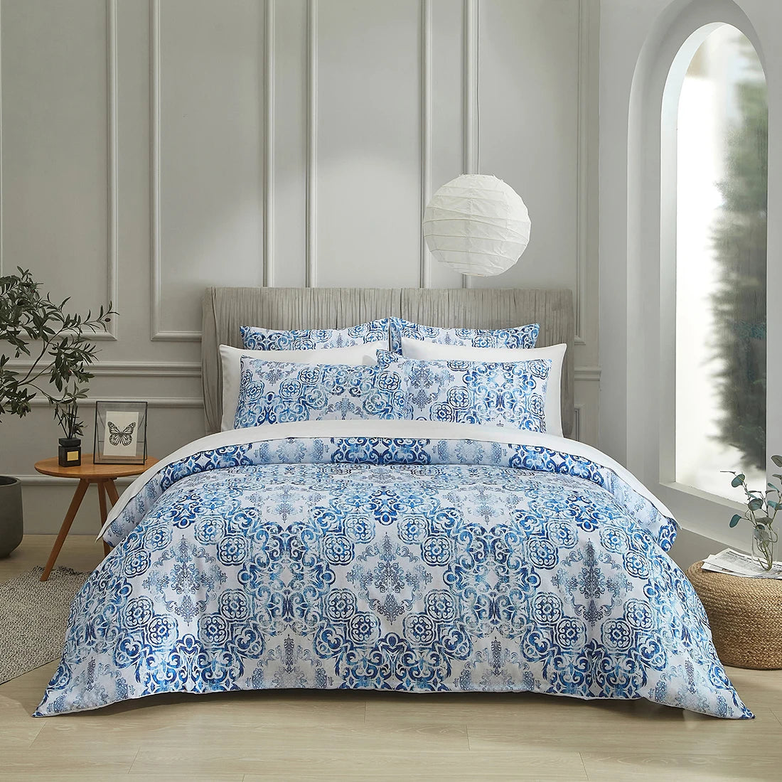 3-Piece Blue & White Quilt Cover Set w/Matching Pillowcases (king/queen)
