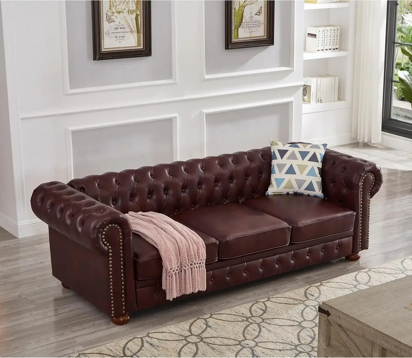 Classic & Luxurious 3-Seater Chesterfield Sofa w/Nailhead Trim