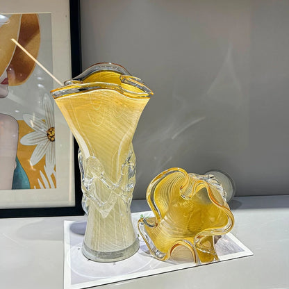 Luminous Yellow Swirl Art Glass Vase – Hand-Blown Luxury Centerpiece