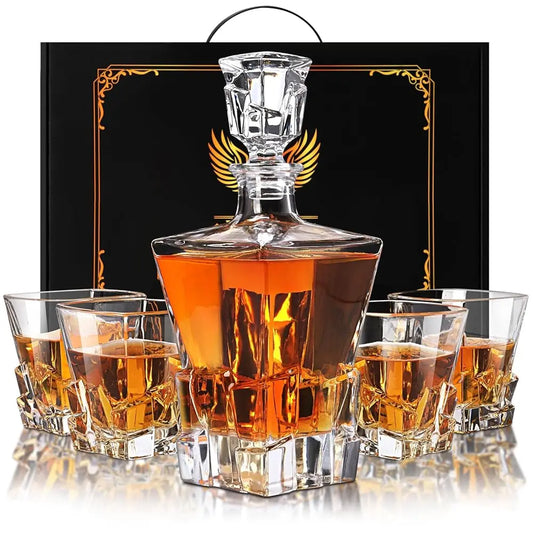Crystal Whiskey/Bourbon Decanter Set w/4 Glasses