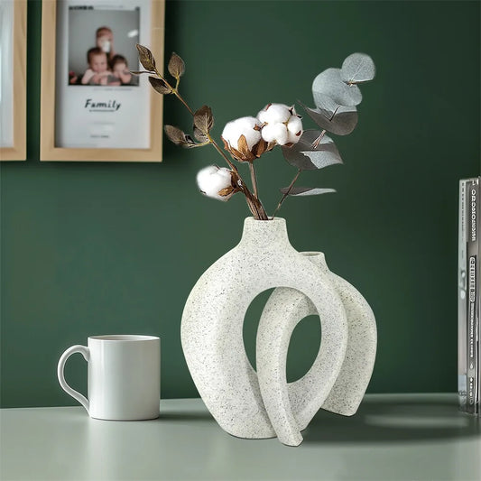 Modern Hollow Snuggle Vase~Set of 2