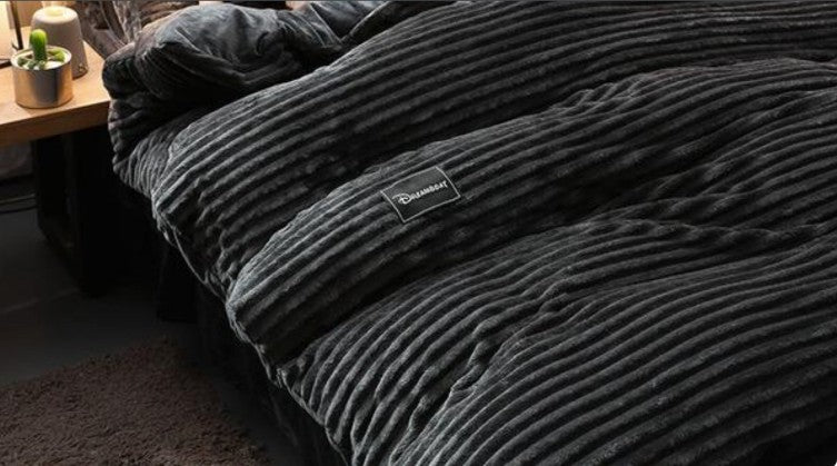 BowLift Corduroy Duvet Cover Set - Ribbed Velvet Plush with 2 Pillowcases, fade-resistant color corduroy duvet cover