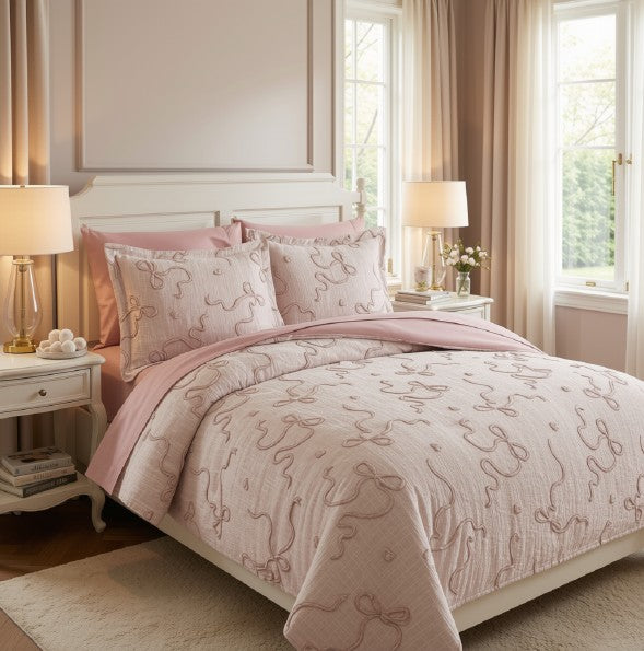 Detail of Luxury Blush Pink Bowknot Comforter Set showing soft texture, perfect blush pink comforter set for all-season comfort.
