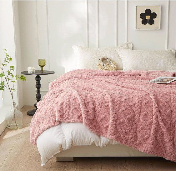 AEHOME Lamb Fleece Blanket - Anti-Pilling Fluffy Throw for Sofa and Bed - Gray/Pink, gray and pink Lamb fleece blanket color options